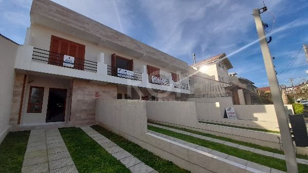 Casa à venda com 2 quartos, 76m² - Foto 4