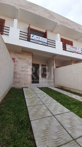 Casa à venda com 2 quartos, 79m² - Foto 2