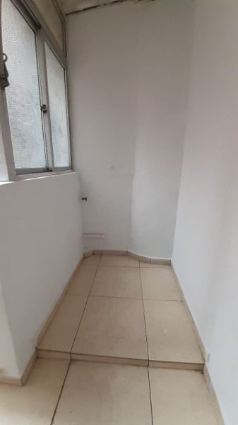 Apartamento à venda com 2 quartos, 53m² - Foto 13