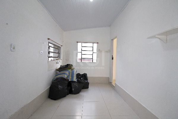 Casa à venda com 3 quartos, 121m² - Foto 10