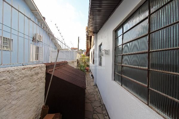 Casa à venda com 3 quartos, 121m² - Foto 31