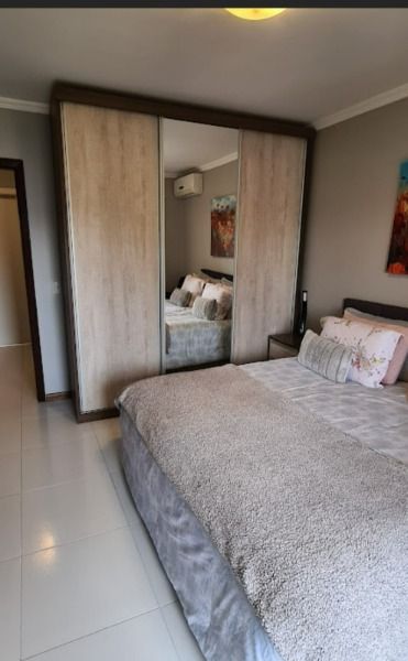 Casa à venda com 3 quartos, 191m² - Foto 8