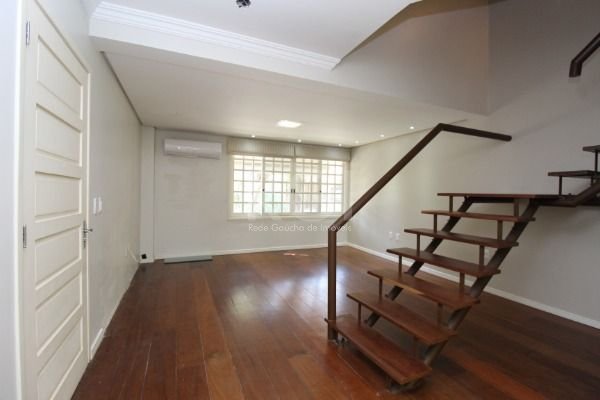 Casa de Condomínio à venda com 3 quartos, 161m² - Foto 7