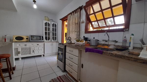 Casa à venda com 3 quartos, 125m² - Foto 9