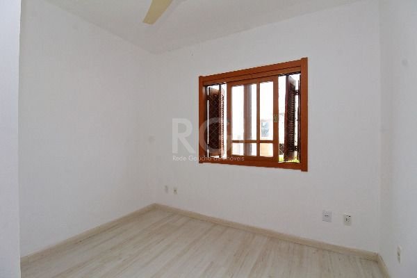 Casa à venda com 3 quartos, 130m² - Foto 12