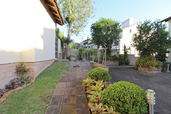 Casa de Condomínio à venda com 3 quartos, 339m² - Foto 38