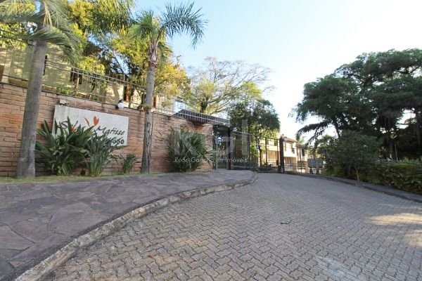 Casa de Condomínio à venda com 3 quartos, 339m² - Foto 46