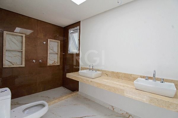 Casa à venda, 200m² - Foto 37