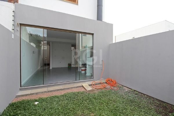 Casa à venda com 3 quartos, 109m² - Foto 6