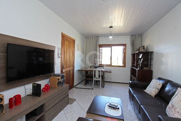 Casa à venda com 3 quartos, 63m² - Foto 6