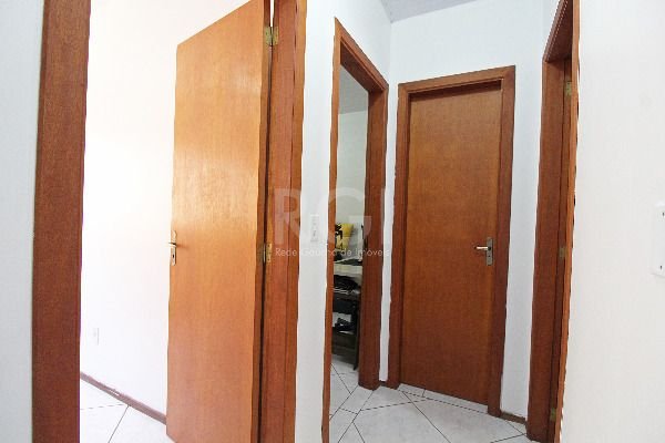 Casa à venda com 3 quartos, 63m² - Foto 10