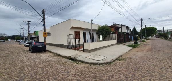 Casa à venda com 2 quartos, 65m² - Foto 1