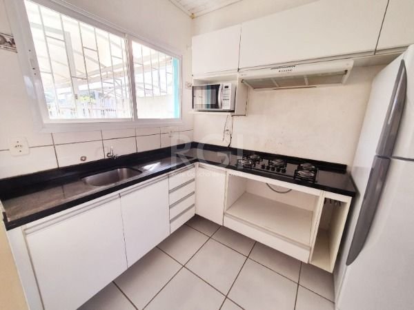 Casa à venda com 3 quartos, 74m² - Foto 12