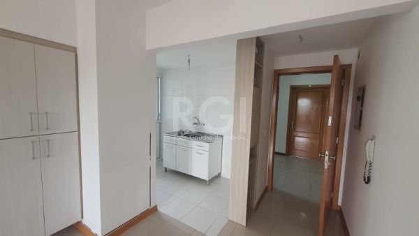 Apartamento à venda com 3 quartos, 71m² - Foto 7