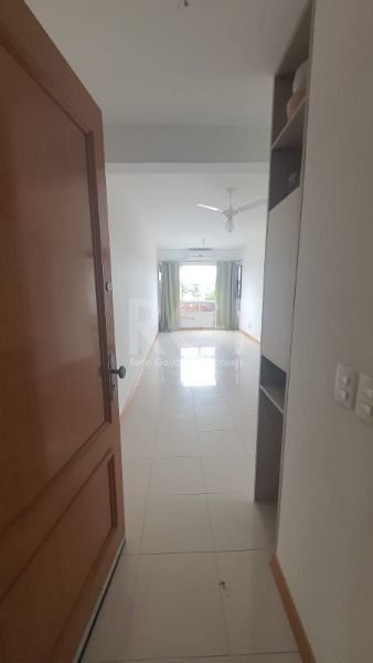 Apartamento à venda com 3 quartos, 71m² - Foto 3