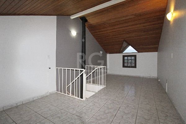 Casa à venda com 3 quartos, 72m² - Foto 11