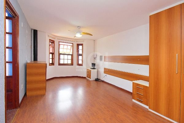 Casa à venda com 3 quartos, 145m² - Foto 18