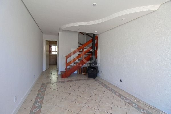 Casa à venda com 2 quartos, 93m² - Foto 4