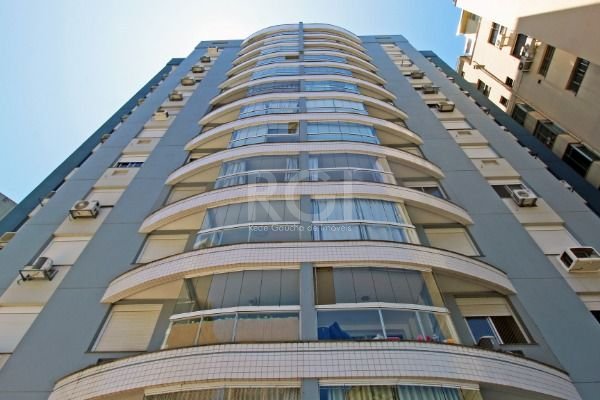 Apartamento à venda com 2 quartos, 69m² - Foto 1