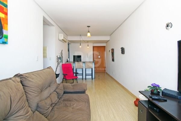 Apartamento à venda com 2 quartos, 69m² - Foto 9