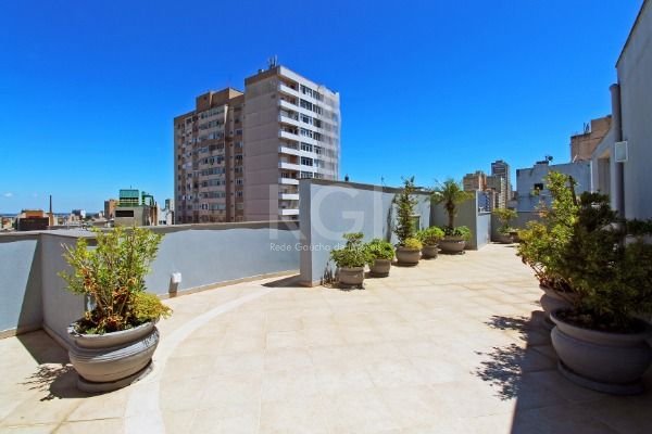 Apartamento à venda com 2 quartos, 69m² - Foto 27