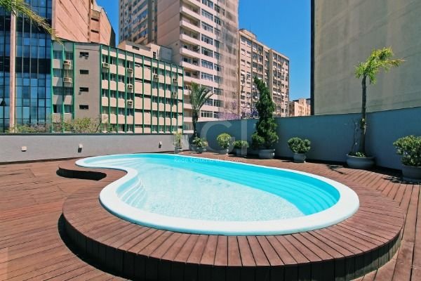 Apartamento à venda com 2 quartos, 69m² - Foto 45