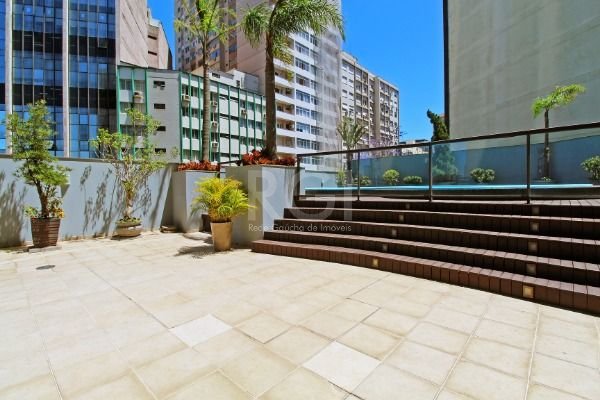 Apartamento à venda com 2 quartos, 69m² - Foto 46