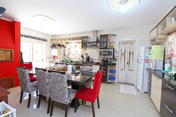 Casa à venda com 3 quartos, 168m² - Foto 10