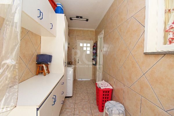 Casa à venda com 3 quartos, 168m² - Foto 13