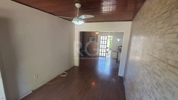 Casa à venda com 3 quartos, 150m² - Foto 3