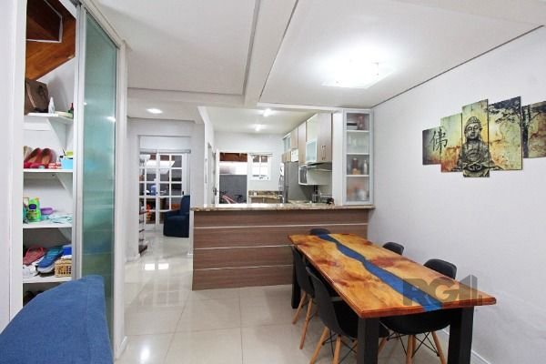 Casa com 123m², 3 dormitórios no bairro Jardins Do Prado em Porto Alegre  para Comprar - MI274099 - Máffer Imóveis - Imobiliária Porto Alegre