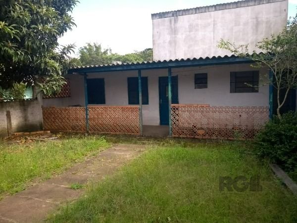 Casa com 300m², 2 dormitórios no bairro Espirito Santo em Porto Alegre para Comprar