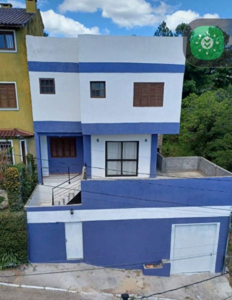 Casa Condominio com 290m², 3 dormitórios no bairro Cavalhada em Porto Alegre