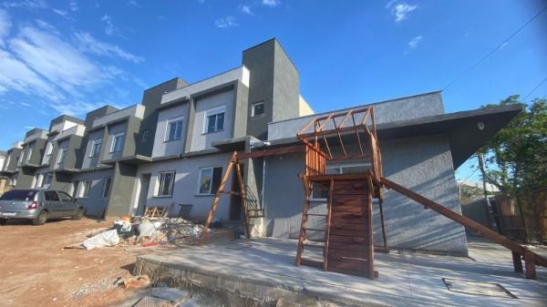 Casa Condominio com 59m², 2 dormitórios no bairro Vila Nova em Porto Alegre