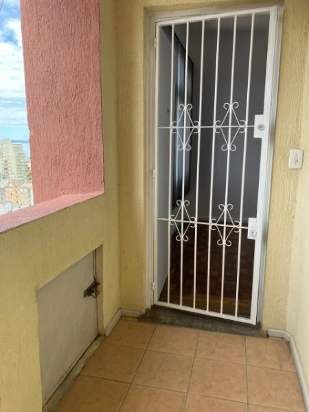 Apartamento à venda com 36m², 1 quarto, 1 suíte no bairro Centro Histórico em Porto Alegre