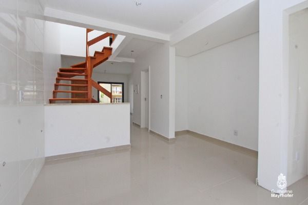 Casa à venda com 2 quartos, 92m² - Foto 5