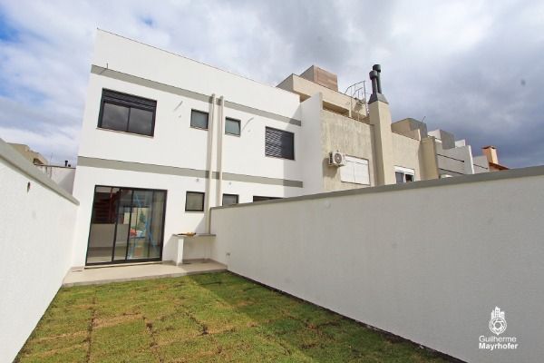 Casa à venda com 2 quartos, 92m² - Foto 9