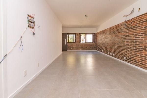 Casa à venda com 2 quartos, 169m² - Foto 5