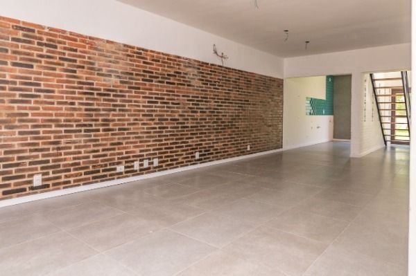 Casa à venda com 2 quartos, 169m² - Foto 6