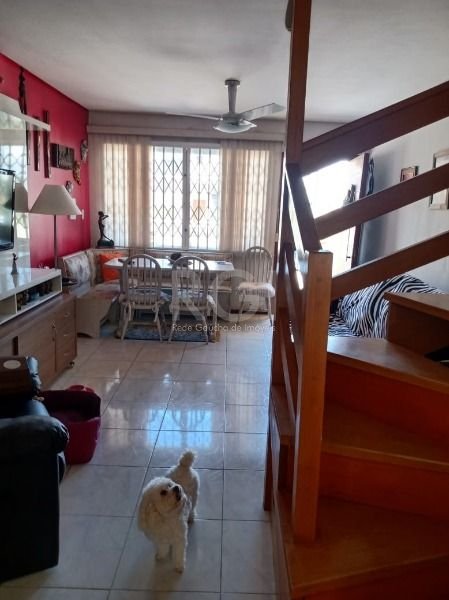 Casa à venda com 3 quartos, 154m² - Foto 4