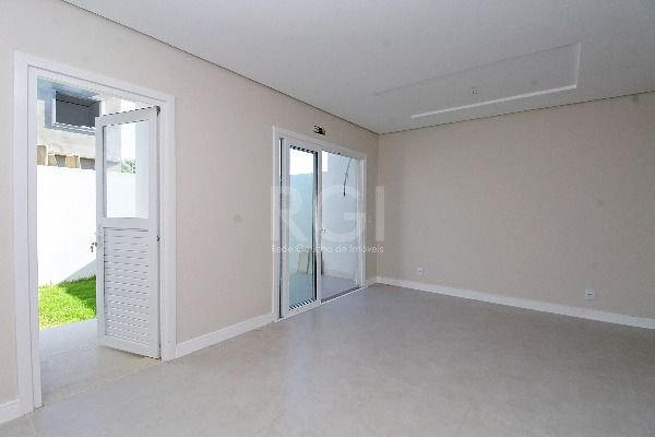 Casa à venda com 3 quartos, 130m² - Foto 11