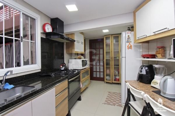 Casa à venda com 3 quartos, 120m² - Foto 9