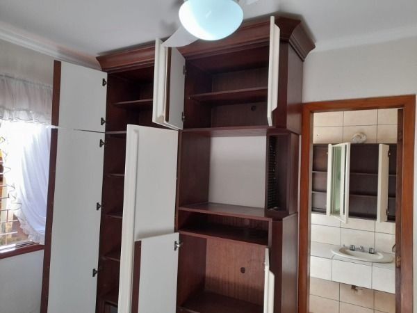 Casa à venda com 3 quartos, 153m² - Foto 11