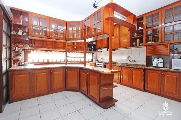 Casa à venda com 4 quartos, 345m² - Foto 12