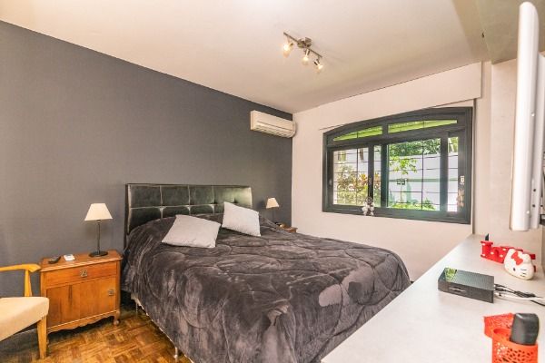 Casa à venda com 4 quartos, 300m² - Foto 10