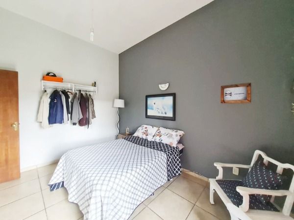 Casa à venda com 4 quartos, 226m² - Foto 26