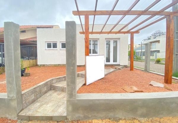 Casa à venda com 3 quartos, 123m² - Foto 2