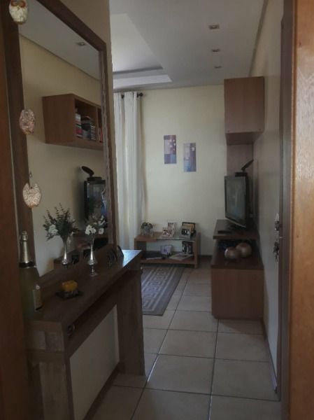 Apartamento à venda com 2 quartos, 72m² - Foto 1