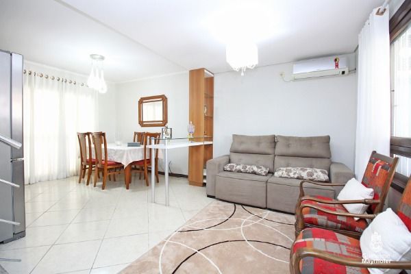 Casa à venda com 2 quartos, 119m² - Foto 3