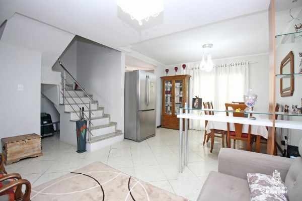 Casa à venda com 2 quartos, 119m² - Foto 4